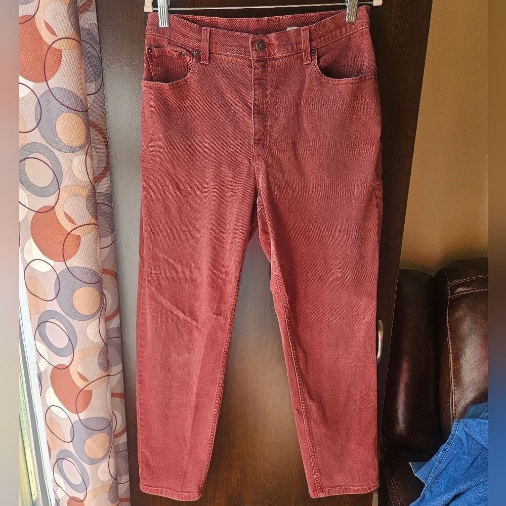Vintage 90's Levi's Women's Jeans in Deep Red Size 12